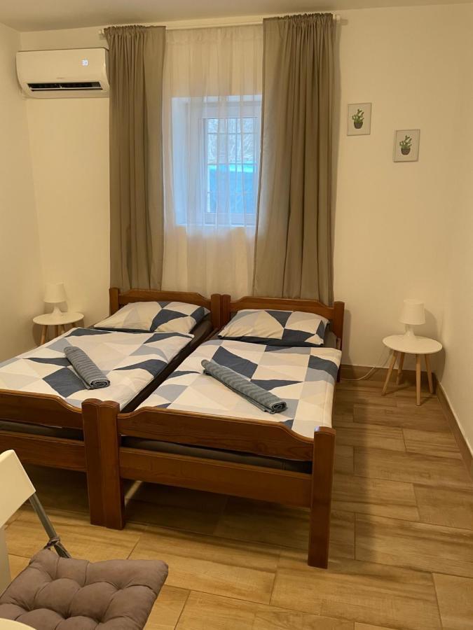 Nine Sveti Juraj Hotel Eksteriør billede